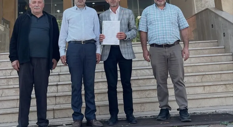 Şalpazarı CHP'de Erdal Kandil Dönemi: Mazbatasını Aldı, Esnafı Ziyaret Ederek Gönülleri Fethetti!