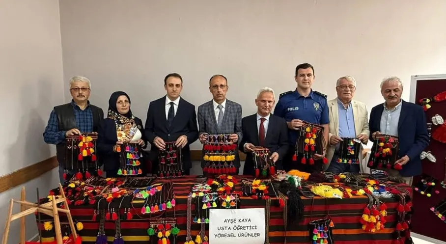 Şalpazarı HEM Yıl Sonu Sergisi Göz Kamaştırdı! El Emeği Şöleni