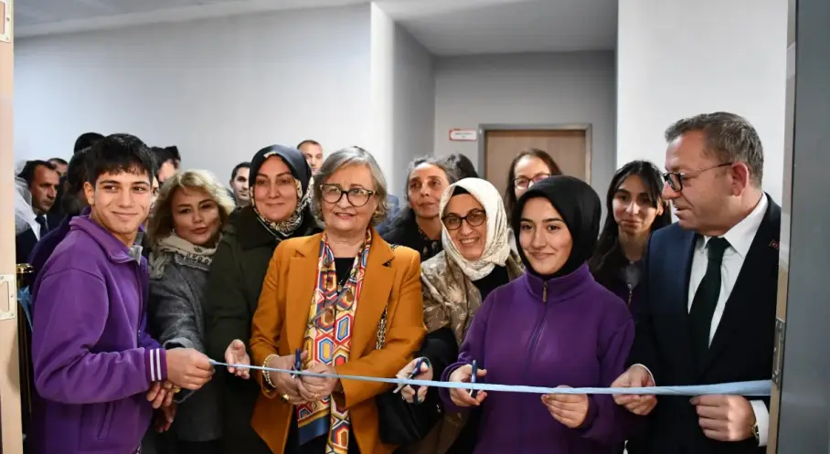 Sarıkamış Fen Lisesi’nde “Yaşayan Kütüphane” törenle hizmete açıldı