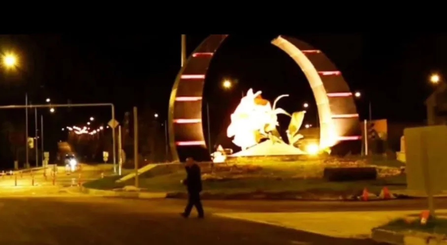 SDÜ Çevre Yolunda Tehlike Çanları: Aydınlatma Sorunu Kazaya Davetiye Çıkarıyor!