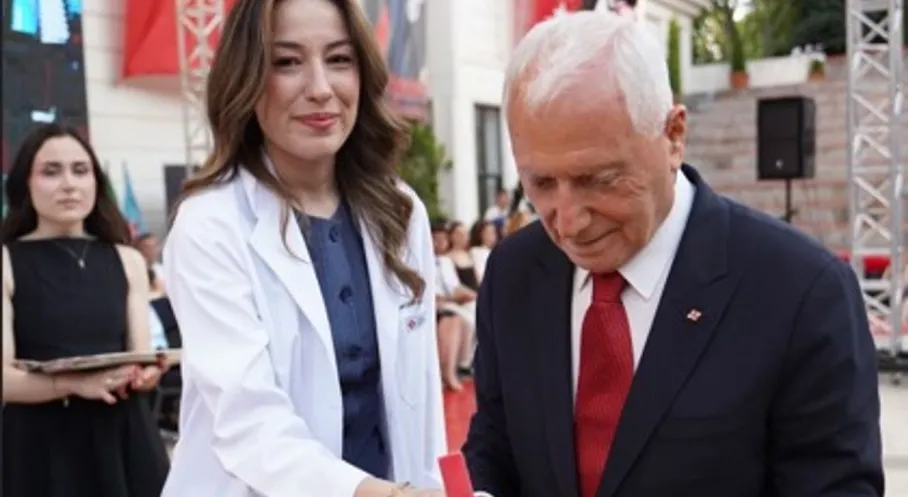 Şehit Kızı Şevval'in Mezuniyet Konuşması Türkiye'yi Ağlattı!