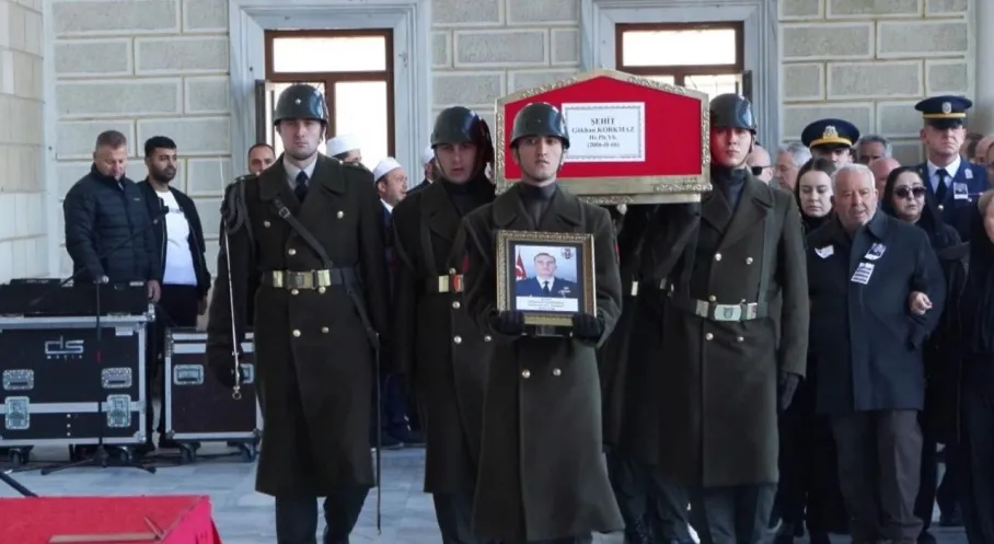 Şehit Yarbay Gökhan Korkmaz Son Yolculuğuna Gözyaşlarıyla Uğurlandı