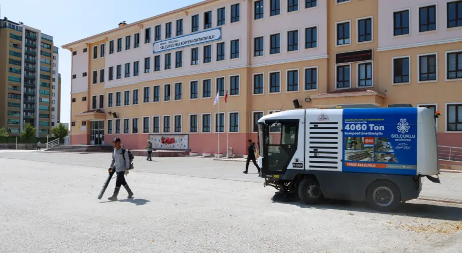Selçuklu’da Okullar Yeni Eğitim Yılına Hazırlanıyor