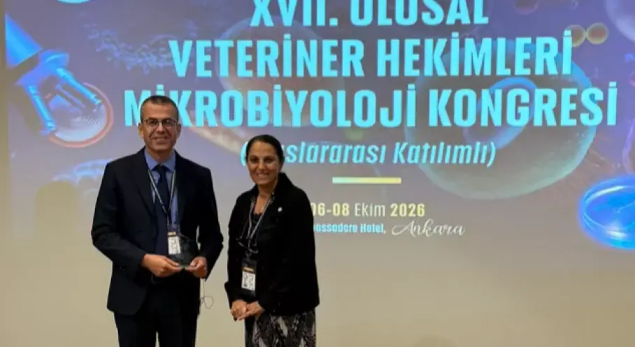 Şenpiliç, Ulusal Veteriner Hekimleri Mikrobiyoloji Kongresi’nde Gıda Güvenliğine Dikkat Çekti