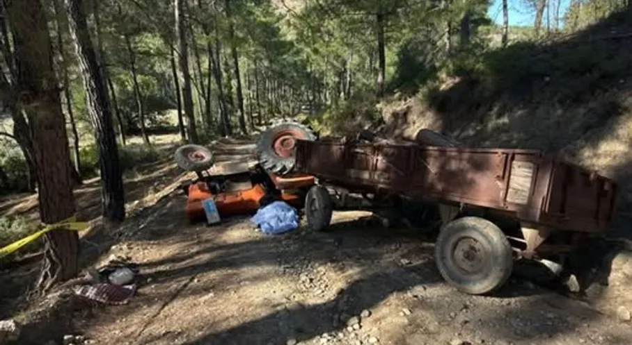 Serik'te Feci Traktör Kazası! 61 Yaşındaki Sürücü Hayatını Kaybetti
