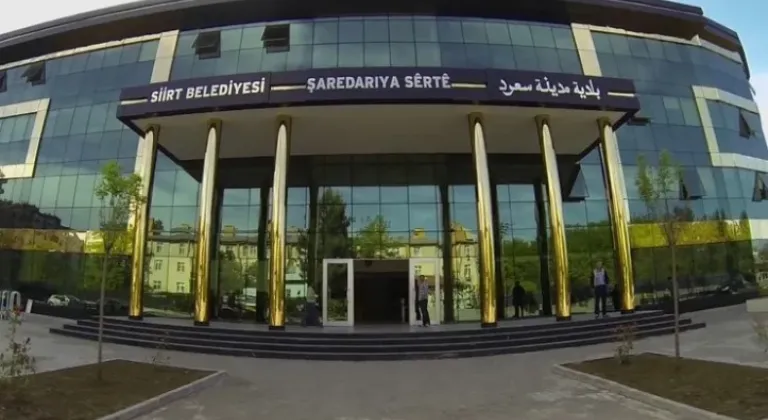 Siirt Valisi Kızılkaya, Siirt Belediyesi'ne Vekil Olarak Görevlendirildi