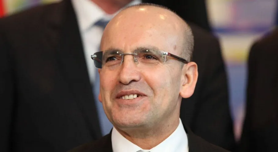 Şimşek'ten Ekonomiye Dair Kritik Açıklamalar: Enflasyon Hedefleri ve Kamu Harcamalarındaki Yeni Dönem!