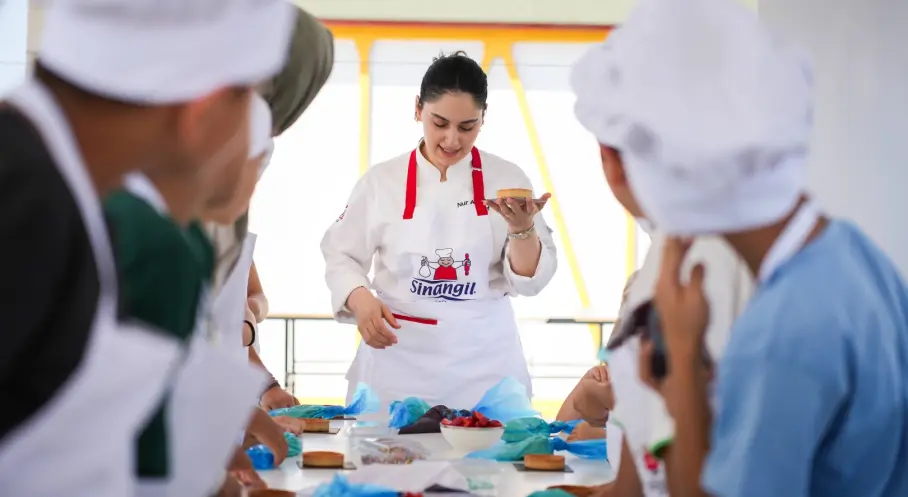 Sinangil ve Kalben Derneği, Çocukları Pastacılık Atölyesi’nde Buluşturdu