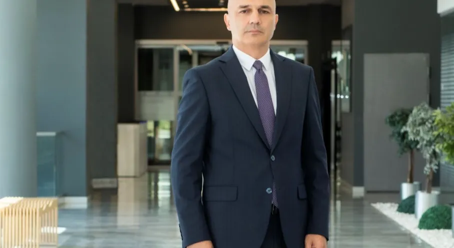 Şişecam'da Kritik Atama: Satış ve Pazarlama Koltuğuna Başar Tırpancı Oturdu!