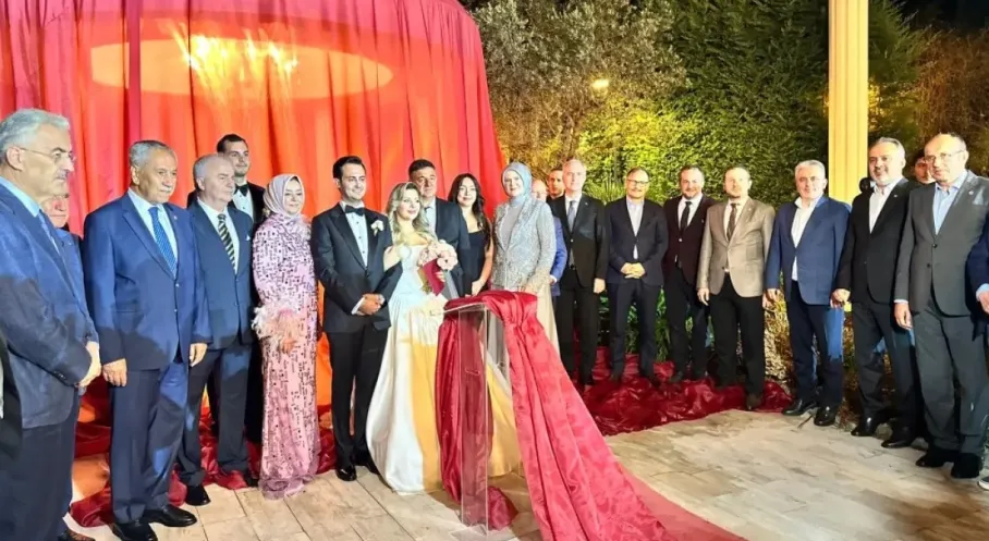 Siyaset ve İş Dünyası Bu Nikahta Buluştu
