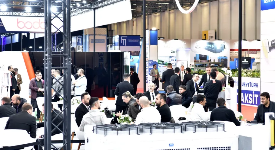 SMTECH Eurasia Fuarı İstanbul'da Kapılarını Açtı: Metal İşleme Sektörüne Yeni Soluk!