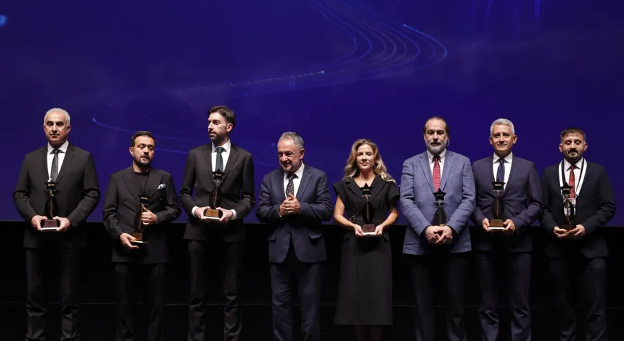 Softtech, Bilişim 500’de Başarısını Üç Ödülle Taçlandırdı