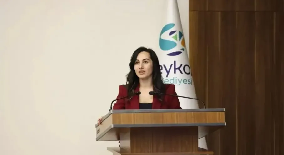 Şok İstifa! Beykoz Belediye Başkan Vekili Özlem Vural Gürzel CHP'den Ayrıldı!