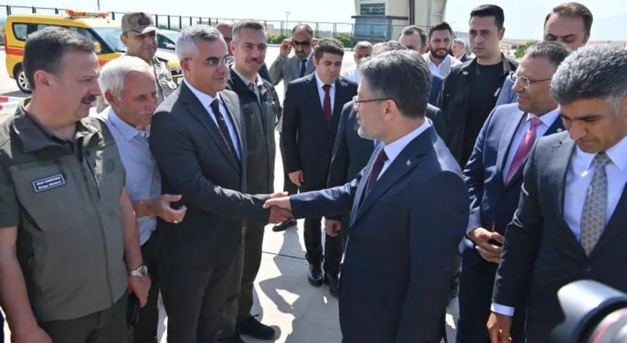 Son Dakika: Bakan Yumaklı Iğdır'da! Çiftçilere Destek Müjdesi Verdi