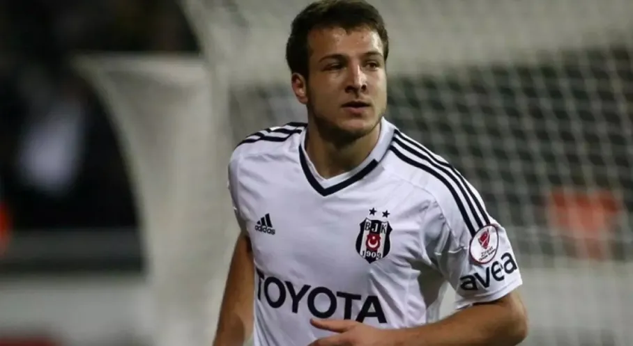 Son Dakika: Batuhan Karadeniz'e Yasa Dışı Bahis Şoku! Kırmızı Bültenle Aranıyor!