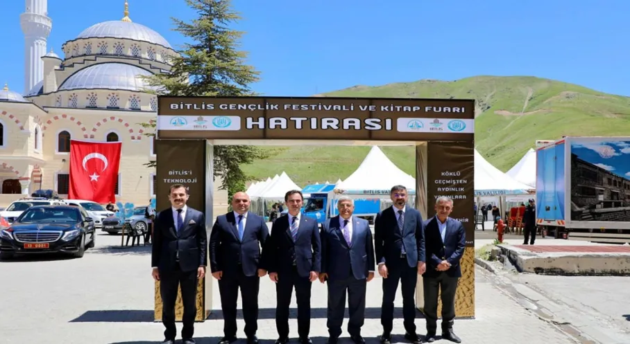 Son Dakika: Cumhurbaşkanı Başdanışmanı Demiröz Bitlis'te! Ziyaretin Detayları