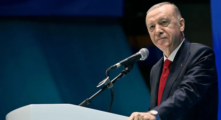 Son Dakika: Cumhurbaşkanı Erdoğan'dan Özgür Özel'e Saldırı Sonrası Destek Telefonu!