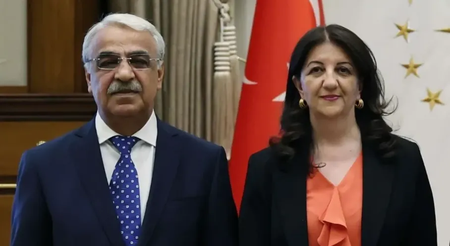 Son Dakika: DEM Parti'den Bahçeli'ye Sürpriz Ziyaret! Terörle Mücadelede Yeni Dönem mi?