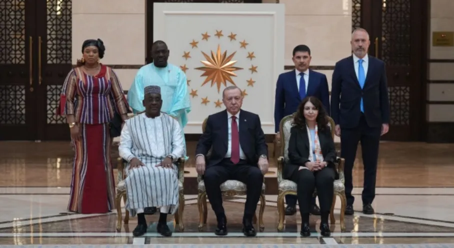 Son Dakika: Erdoğan'dan Kritik Kabul! 5 Ülke Büyükelçisi Görevine Başladı