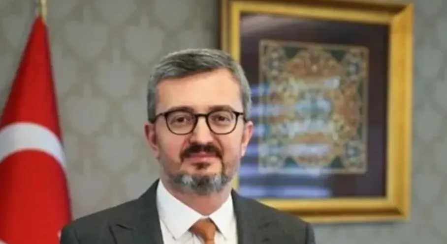 Son Dakika: İletişim Başkanlığı'nda Şok Değişim! Prof. Dr. Burhanettin Duran Göreve Atandı