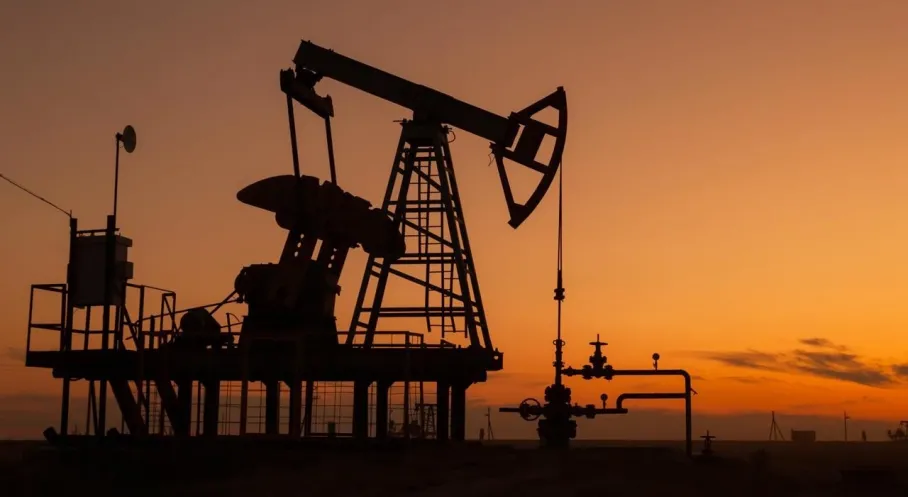 Son Dakika: İsrail-İran Gerilimi Petrolü Uçurdu! Brent 5 Ayın Zirvesinde