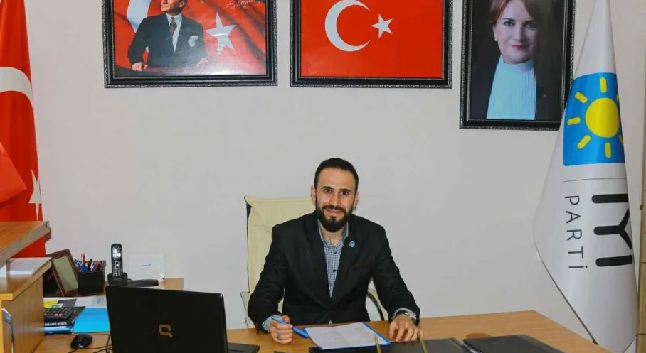Son Dakika: İYİ Parti Kars'ta Murat Erben Dönemi Başladı! Yeni Başkan Seçildi