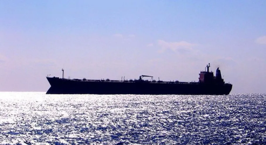 Son Dakika: Karadeniz'de Tanker Saldırısı! Türk Sahillerine Yakın Tehlike!