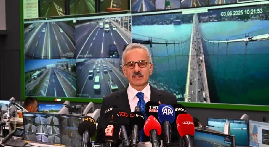 Son Dakika: Karayolları Bayramda 6.750 Kamera ile Canlı Takipte!
