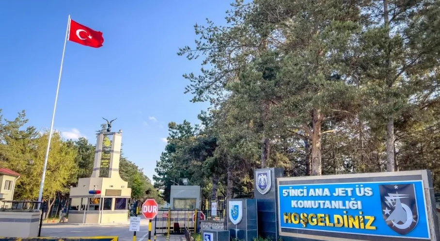 Son Dakika: Merzifon'da Uçak Kazası Şoku! 10 Asker Şehit