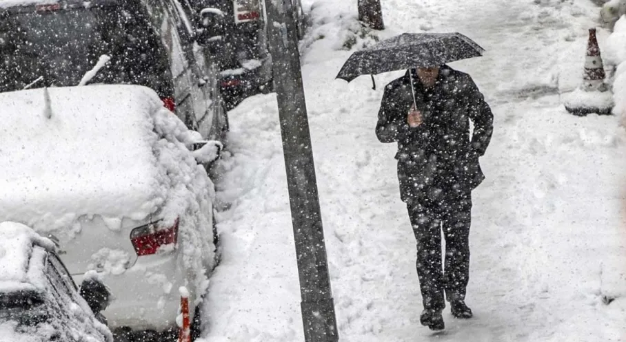 Son Dakika: Meteoroloji'den 38 İle Yoğun Kar Yağışı Alarmı! Hangi İllerde 'Turuncu' Kod Var?
