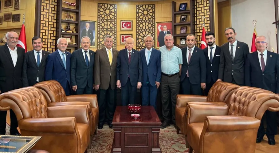 Son Dakika: MHP Isparta Heyeti'nden Bahçeli'ye Kritik Ziyaret!