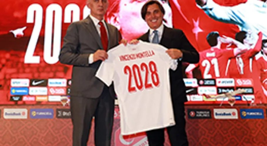 Son Dakika: Montella'nın Sözleşmesi 2028'e Kadar Uzatıldı! İşte Detaylar