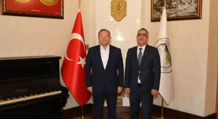 Son Dakika: Mülkiye Müfettişi'nden Kars Valisi'ne Ziyaret! Kritik Görüşme Detayları
