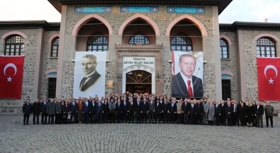 Tarihi Proje Ankara'da Zirve Yaptı: Cumhuriyeti Kuran Şehirler Millî Mücadele Ruhunu Ticaretle Birleştirdi!