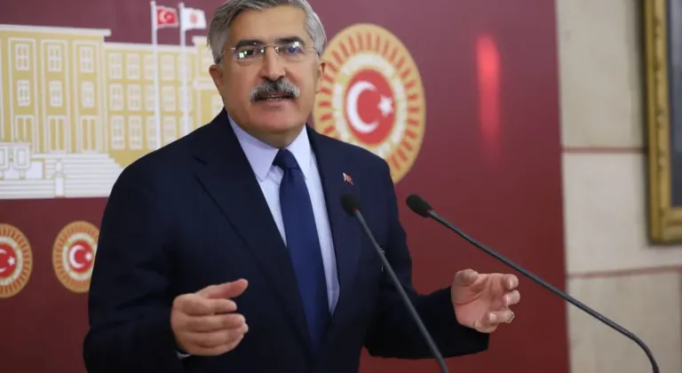 TBMM Dijital Mecralar Komisyonu Başkanı: 'Gençleri Dijital Bağımlılıktan Kurtarmalıyız'