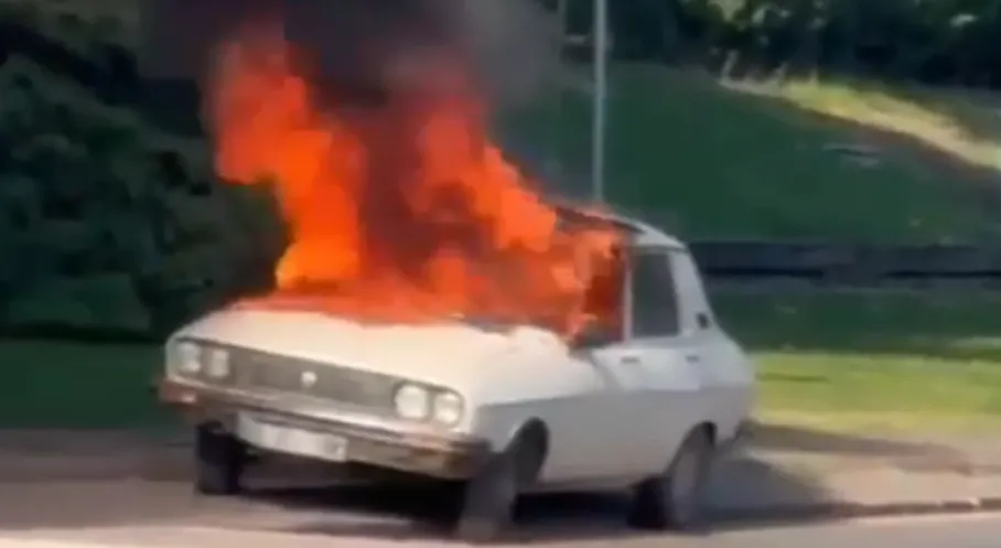 TBMM Önünde Araç Yangını! Saldırgan Yakalandı, Soruşturma Başlatıldı