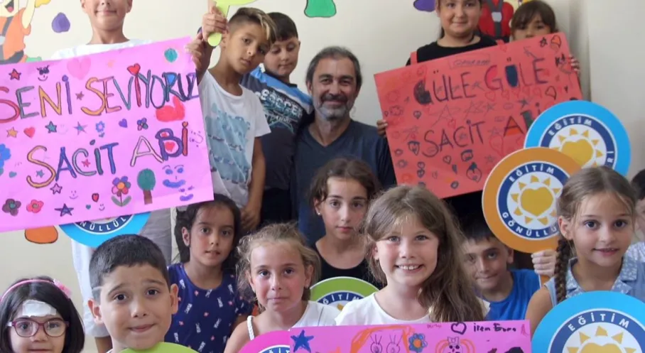 TEGV 30 Yaşında: Gönüllülerden Eğitim İçin Zirve Tırmanışı!