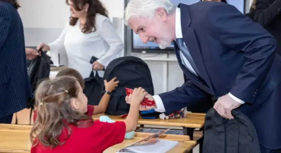 TEI’den Mahmudiye’ye Kırtasiye Desteği