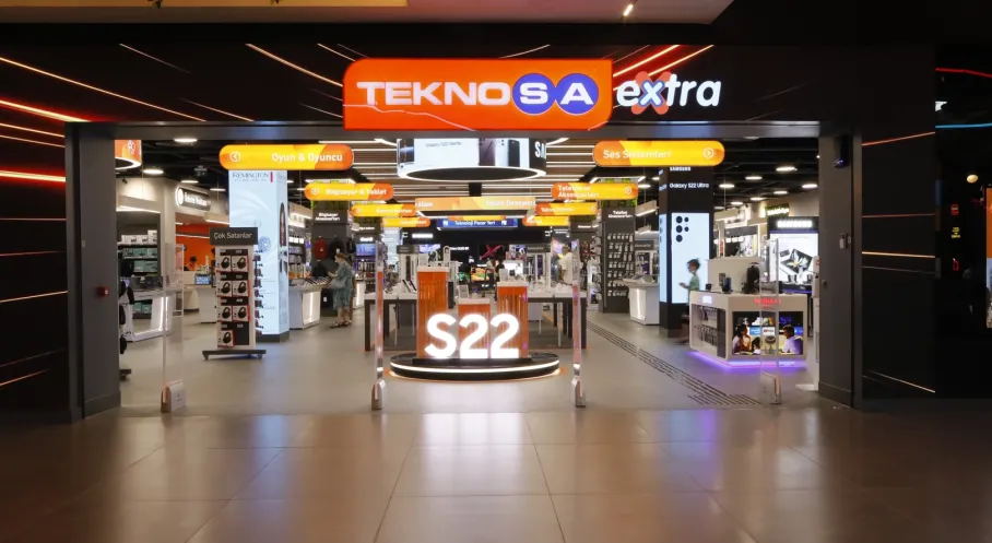Teknosa'dan Müşteri Deneyimi Hamlesi: 4 Ödül Birden!