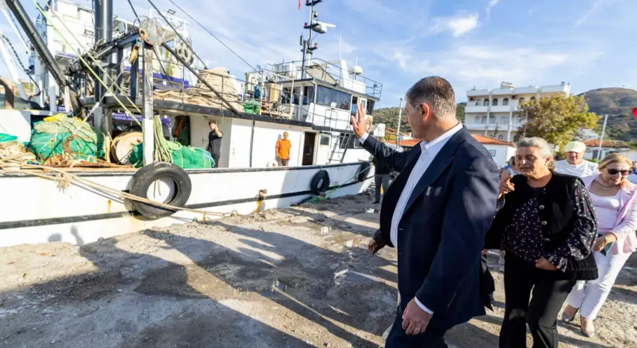 Tepeboz’da Balıkçıya Destek, Çocuklara Saha Sözü