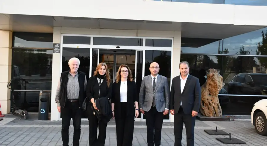 TİMBİR heyetinden Türkiye Kent Konseyleri Birliği Başkanı Özden’e ziyaret