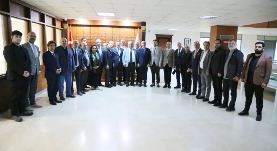 TİMBİR'den Rize Belediye Başkanı Metin'e Ziyaret: İnternet Medyası ve Projeler Masada!