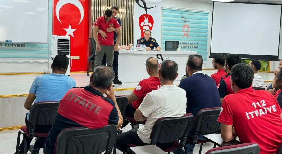 Trabzon İtfaiyesi Şemdinli'ye Uzandı: Kritik Eğitim Desteği!