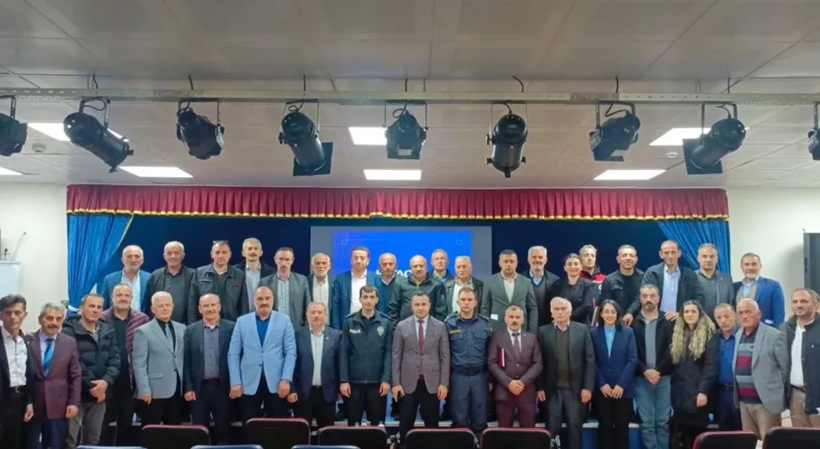 Trabzon Vakfıkebir'de Muhtarlara Hizmet İçi Eğitim Semineri!