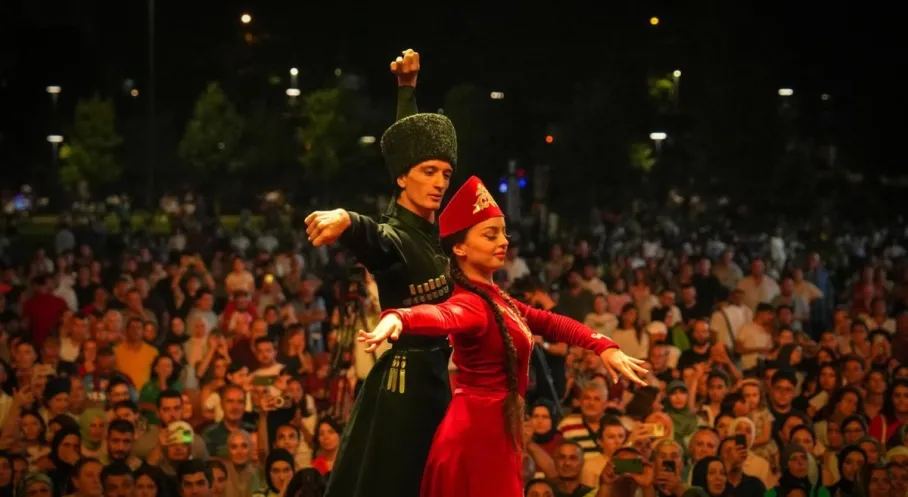 Trabzon Horon Festivali: 36 Ülkeden Katılımla Coşku Dorukta!