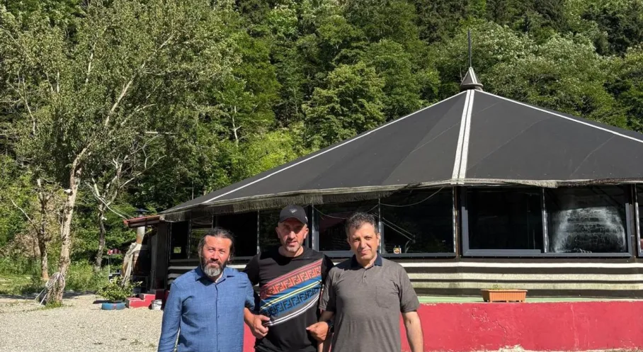Trabzon'da Sanat, Turizm ve Horon Bir Arada! Ünlü İsimler Uzungöl'de Buluştu