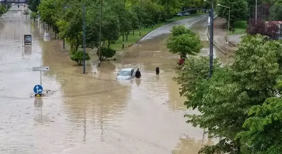 Trabzon'da Sel Felaketi: Kayıp Hüseyin Aydın İçin Umutlu Arayış Devam Ediyor!