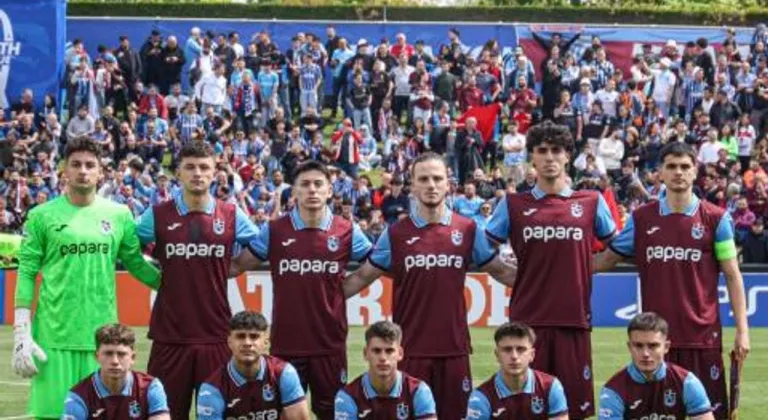 Trabzonspor'dan Tarihi Zafer! UEFA Gençlik Ligi'nde Finalde!