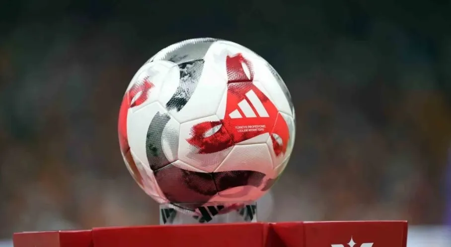 Trendyol Süper Lig'de Dev Heyecan Başlıyor! İşte 12. Haftanın Fikstürü ve Hakemleri