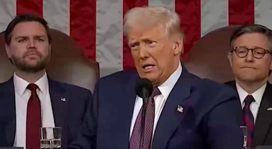 Trump'tan Gazze Ateşkesi Açıklaması: Hamas İhlal Etmedi!